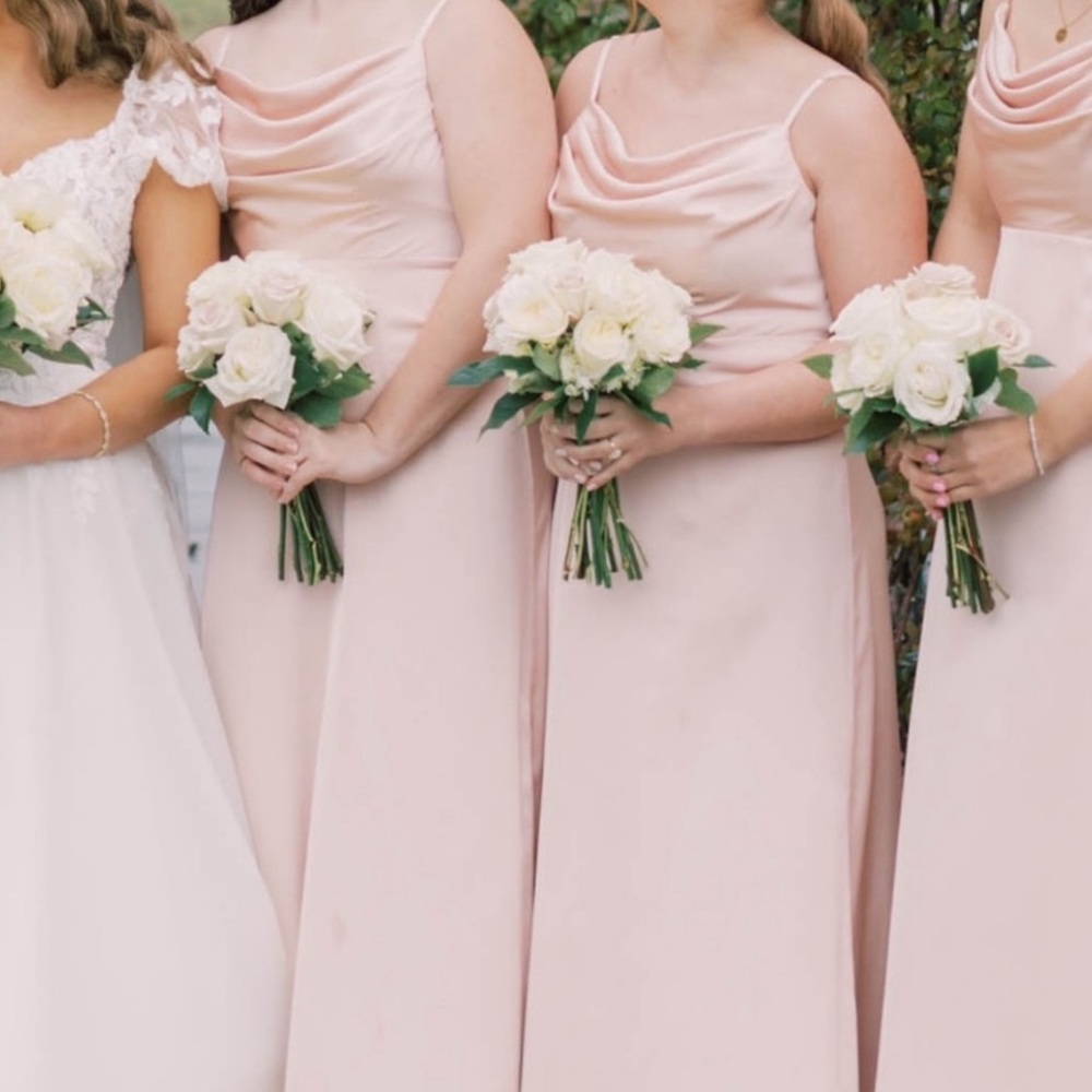 🤎MOVING SALE🤎 Azazie Esmee Stretch Satin Bridesmaid Dress English Rose Size A8